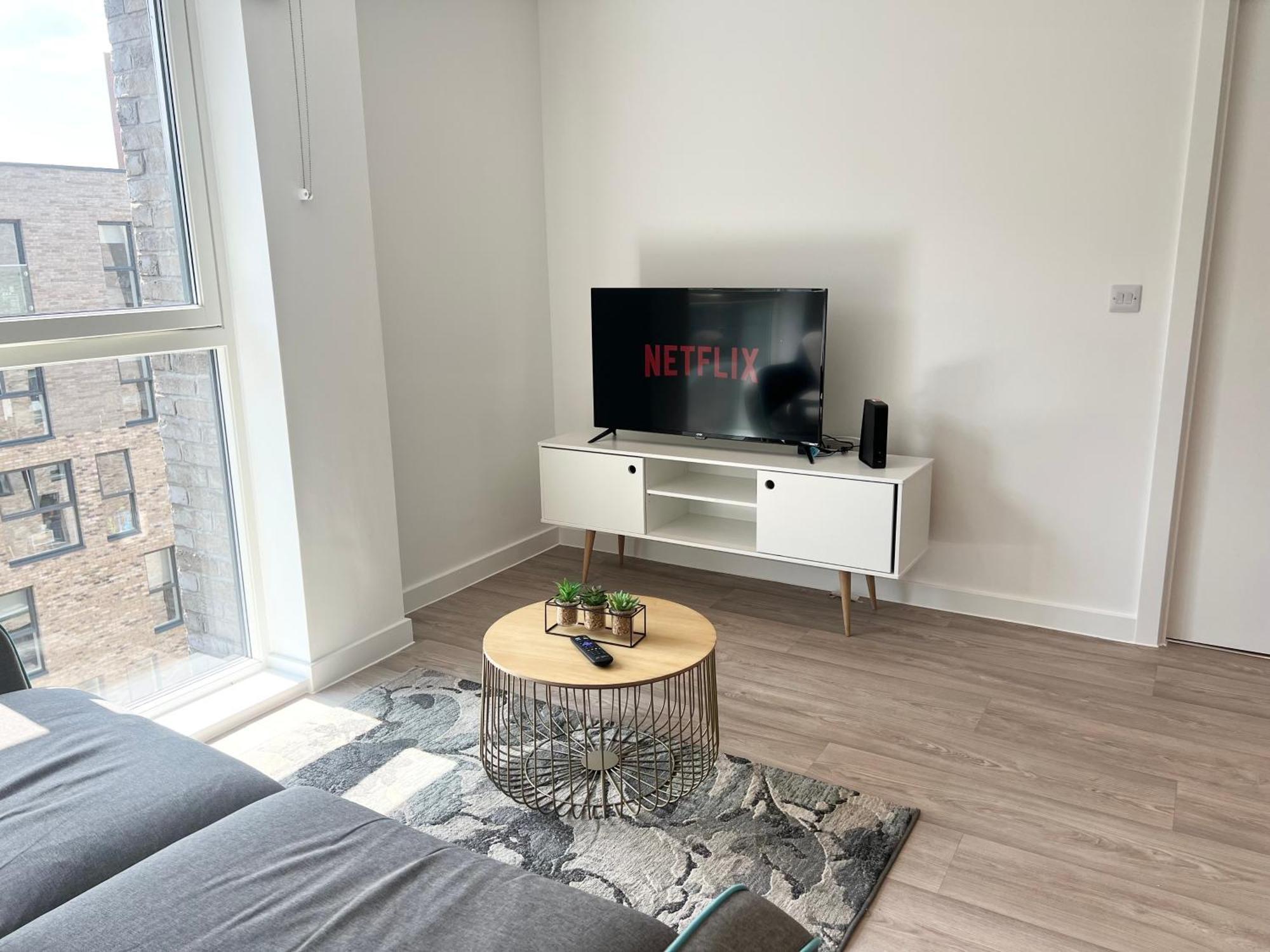 Lovely 2 Bedroom Apartment Manchester Esterno foto